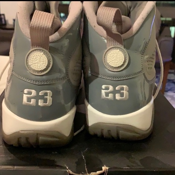 Retro Air Jordan 9 ‘Cool Grey’ - Picture 2 of 6
